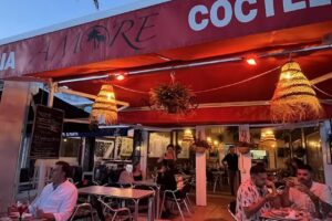 Amore Beach Bar And Restaurant