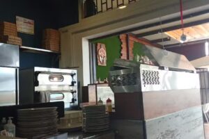Arena pizzeria