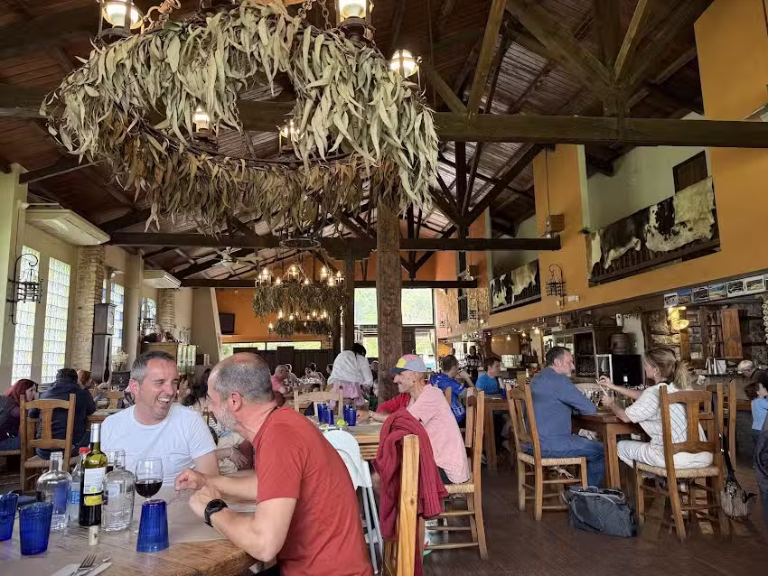 Asador Pizzeria Portal de Ordesa / Asador de Adolfo