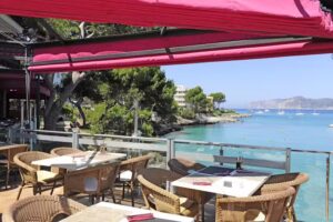 Balcón de María Pinchos & Tapas – Crispy Pizza & Cocktail Bar