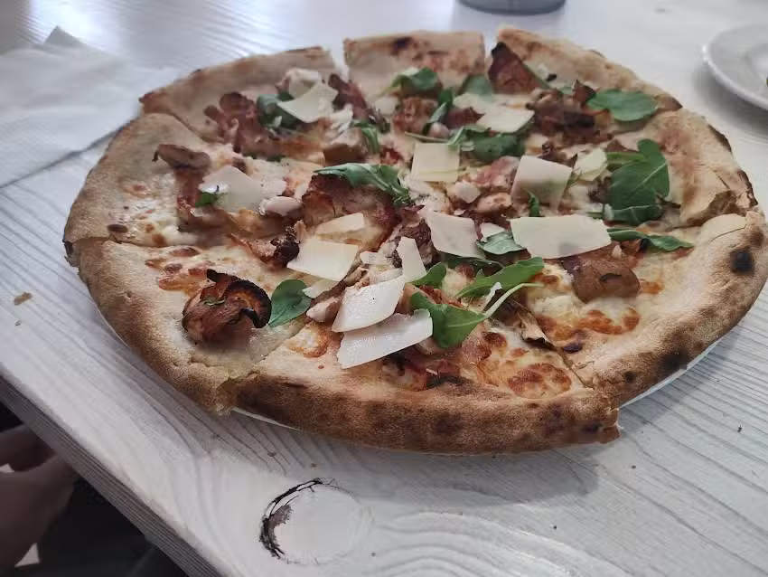 Bar Pizzería El Arco