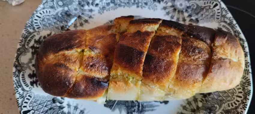 BAR – PIZZERIA – HAMBURGUESERIA LA MOTO LOS TARAHALES