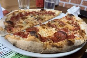 Bar Pizzería La Paz El Hierro