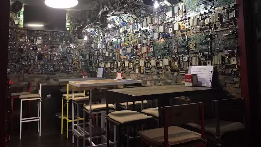 Bar Restaurante 8 MM