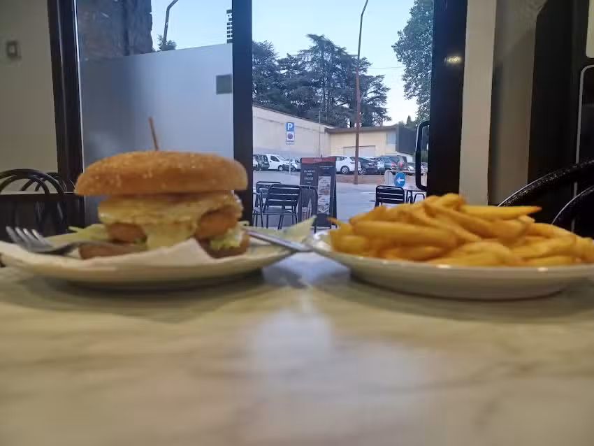 Bar Volcanet – Star Pizza