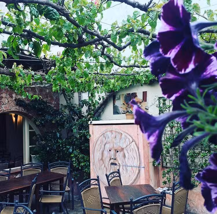 Bella Roma Restaurante