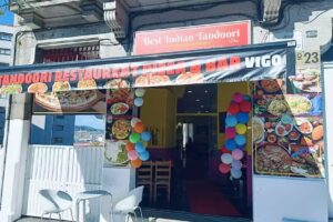 Best Indian Tandoori Resturant Pizza & Bar Vigo
