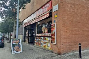 Bollywood kebab pizzeria pollo l’ast