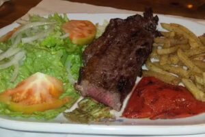 Brasas Asador Pizzería