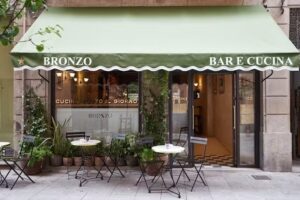 Bronzo – Bar e cucina (Born)