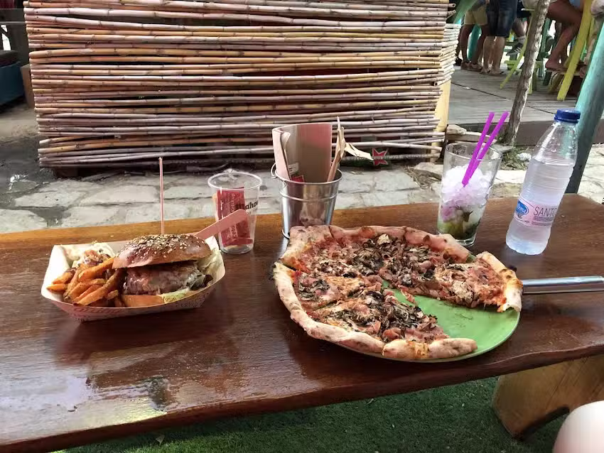 Buenavida Restaurante Pizzería Coctel Bar El Palmar Cadiz