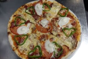 BURGER PIZZERIA POLKY