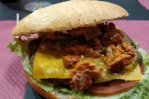 Burguer y Pizzería Avenida