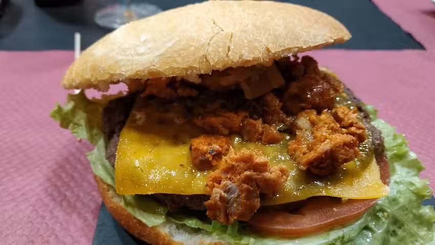 Burguer y Pizzería Avenida