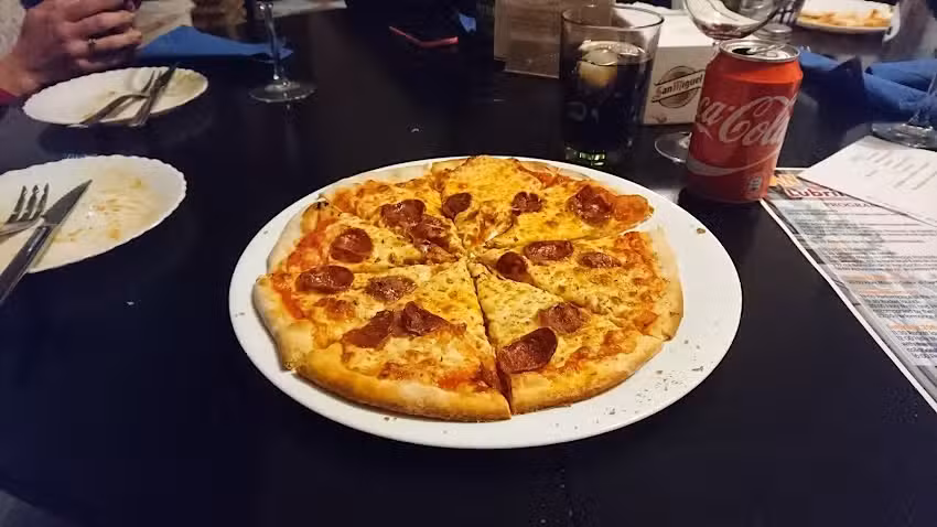 Cafe Bar Los Chiveros