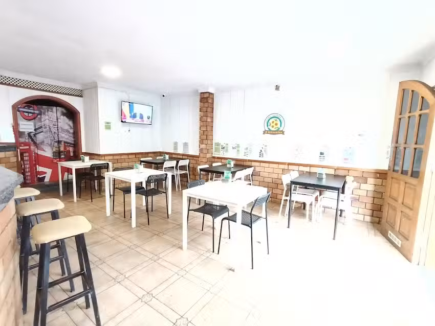 Cafetería 3 Girasoles