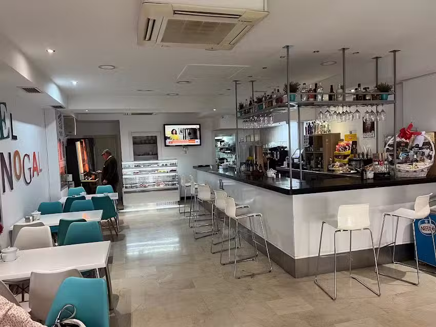 Cafeteria El Nogal Pizzeria