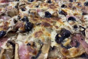 Cafetería Pizzería El Cantillo