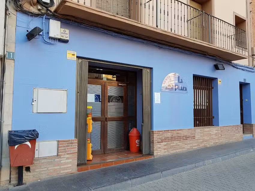 Cafetería Pizzeria La Plaza