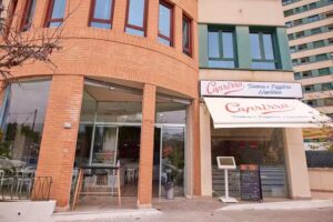 Caprizza – Pizzería Restaurante Napolitano