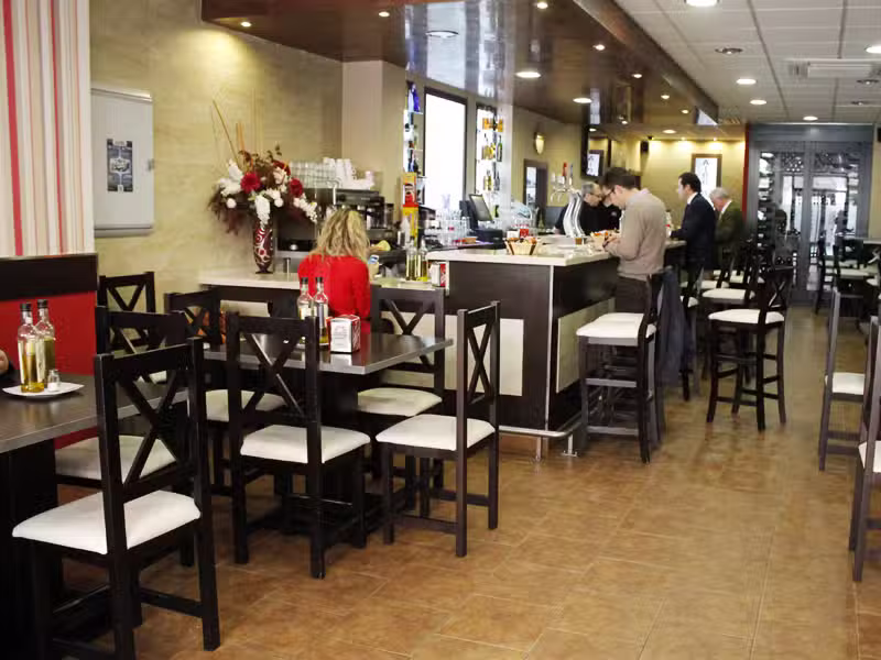 CARAMBA – Bocadillos y Pizzas