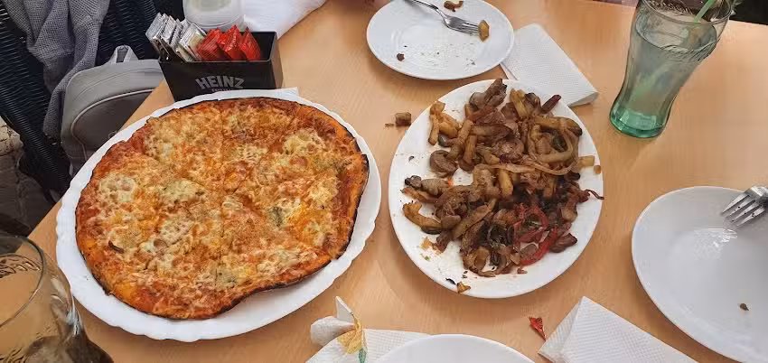 Carmelo’s Burguer Pizza