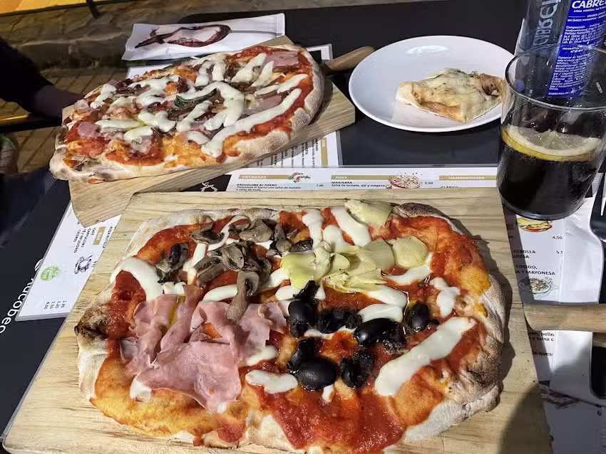 Casa Mónaco Pizzería Restaurante