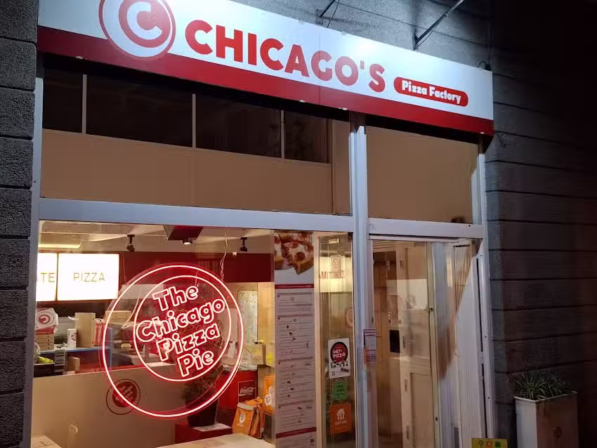 CHICAGO’S PIZZA FACTORY