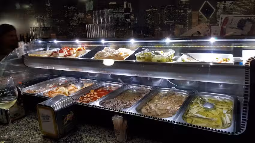 D’PIN PARRILLA, PIZZAS Y RACIONES