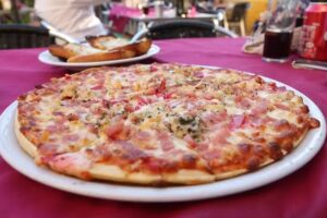 Dante’s Pizzeria Steak-House