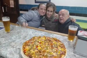 Daud Kebab. Bar Osinalde pizzería