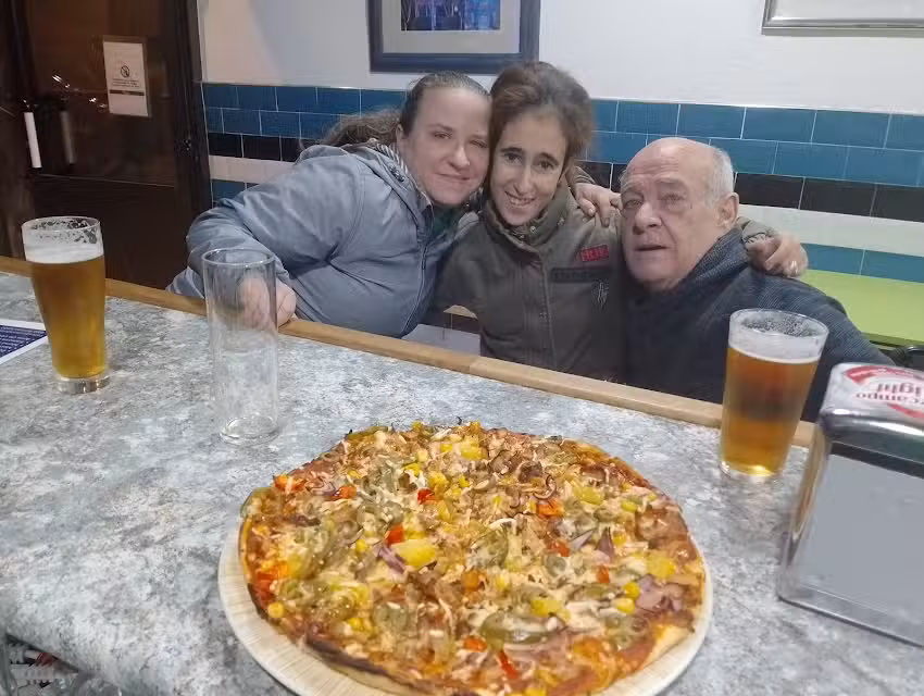 Daud Kebab. Bar Osinalde pizzería