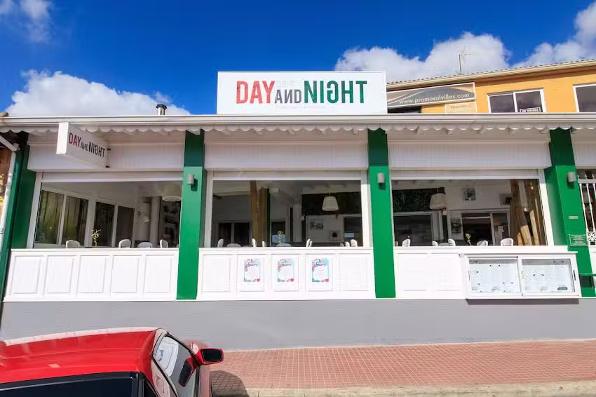 Day and Night Restaurant