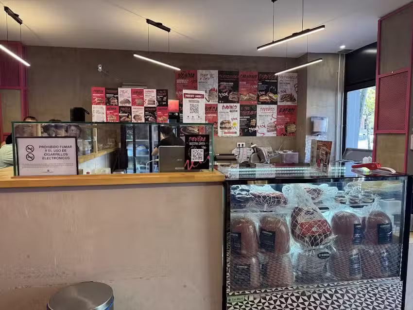 DIVORARE l Focaccias Madrid