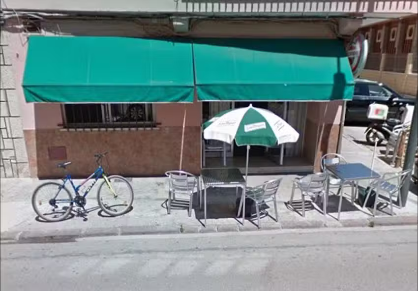 Domingo Pizzeria y Kebap