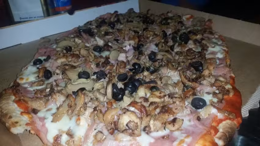 El Jardín Pizzería