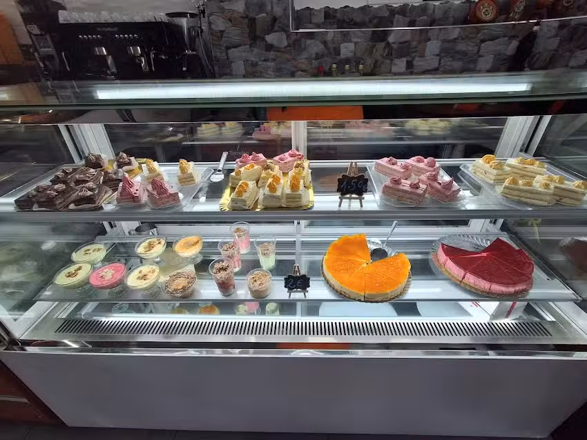 EL OMDA Pizzería & Kebab