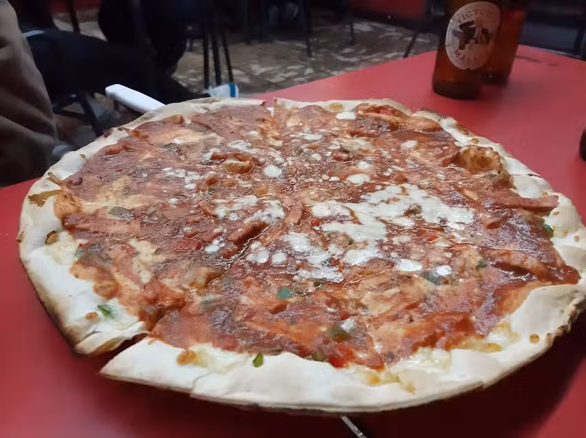 El Sanabrés Hamburguesería Pizzería
