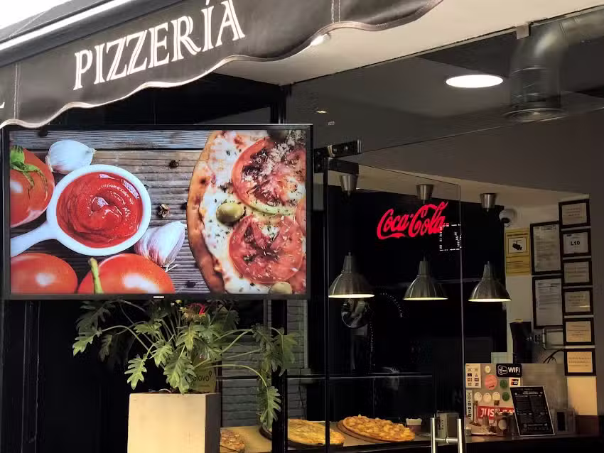 El Trébol 1983 Pizzas y Empanadas Argentinas