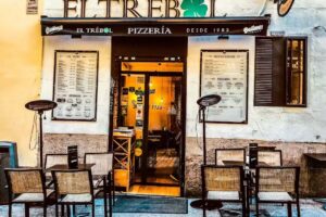 El Trébol 1983 Pizzas y Empanadas Argentinas