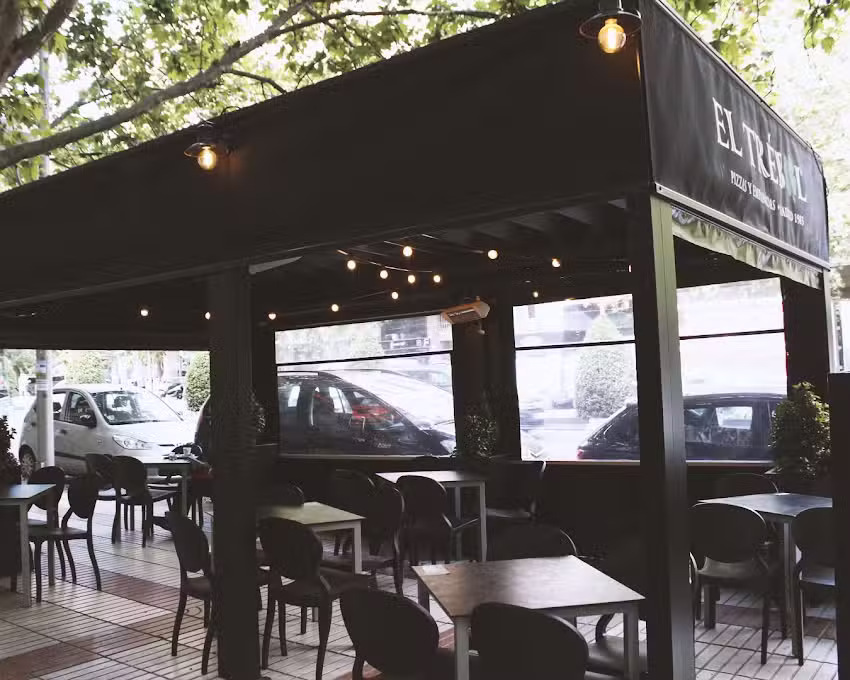 El Trébol 1983: pizzas y empanadas argentinas