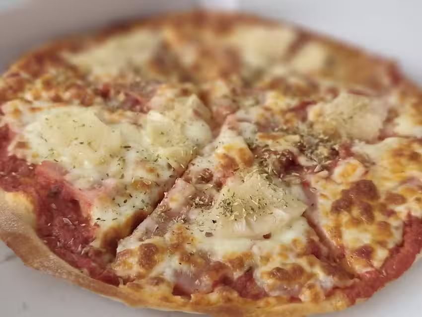 Estambul Kebab y Pizzería