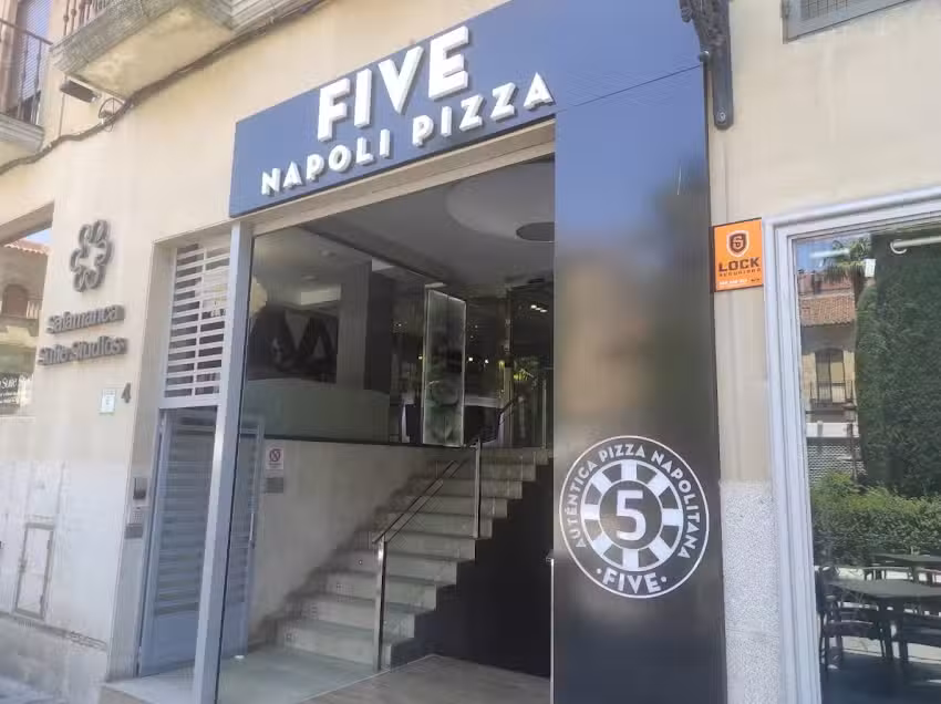Five Napoli Pizza