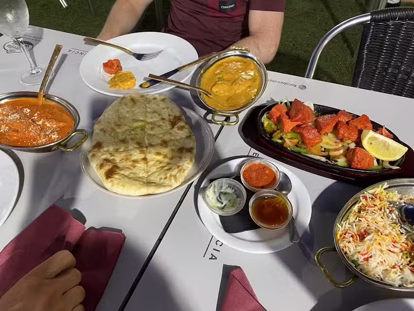 Food Court / Indian Restaurant & Pizza