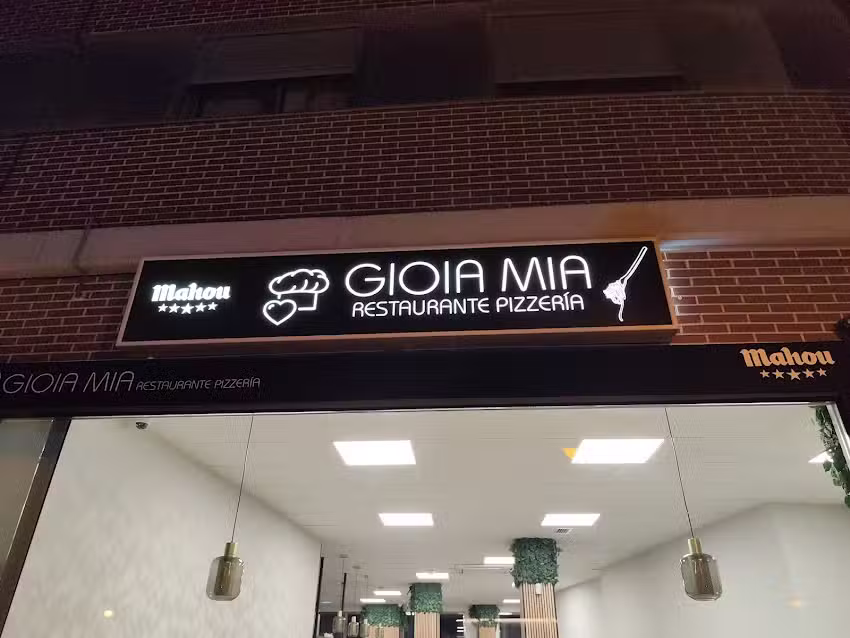 Gioia Mia Restaurante Pizzería