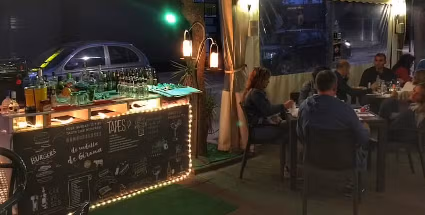 Hamburguesería – Cafetería L’Estació