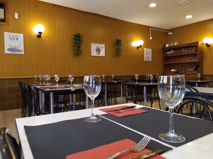 Hostal Nou Restaurant – Pizzeria
