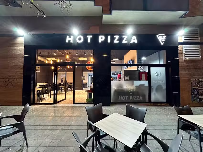 HOT PIZZA