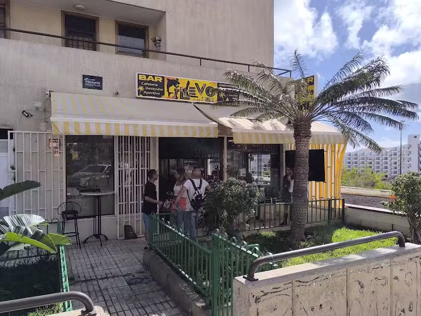 I LLEVO FOOD COFFEE ROCK BAR