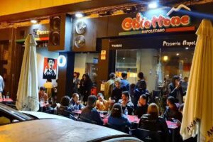IL GHIOTTONE NAPOLETANO